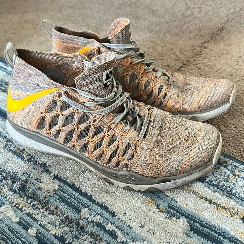 Nike flyknit